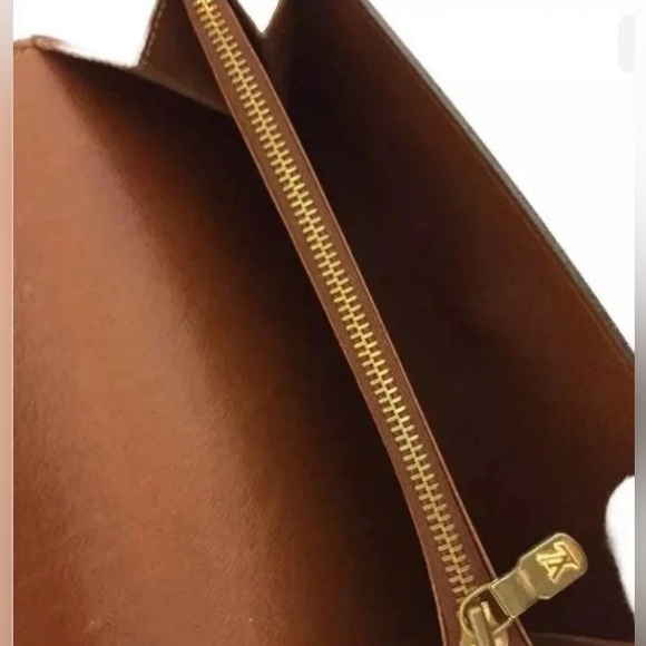 Louis Vuitton Monogram Portefeiulle Sarah Long Bifold Wallet - Picture 3 of 13